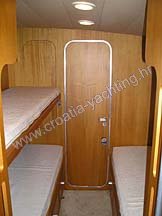 Mochi Craft 42 Dominator